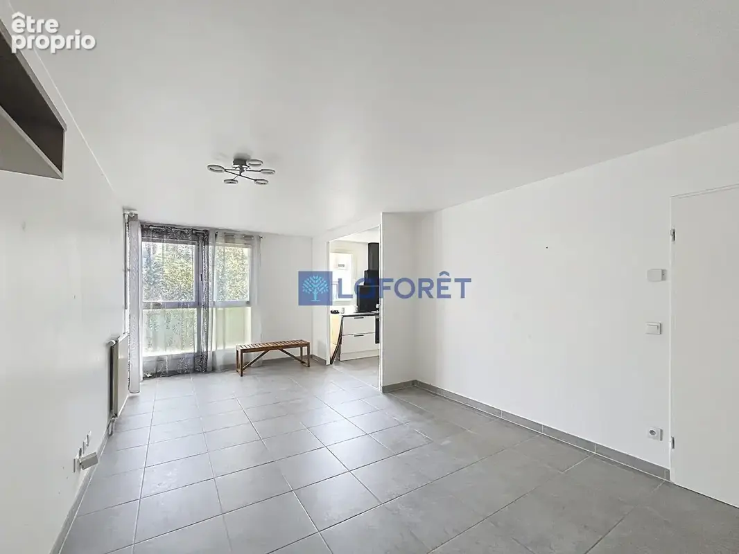 Appartement 5 pièces 3 chambres - Saint Pierre Du Perray - photo 4