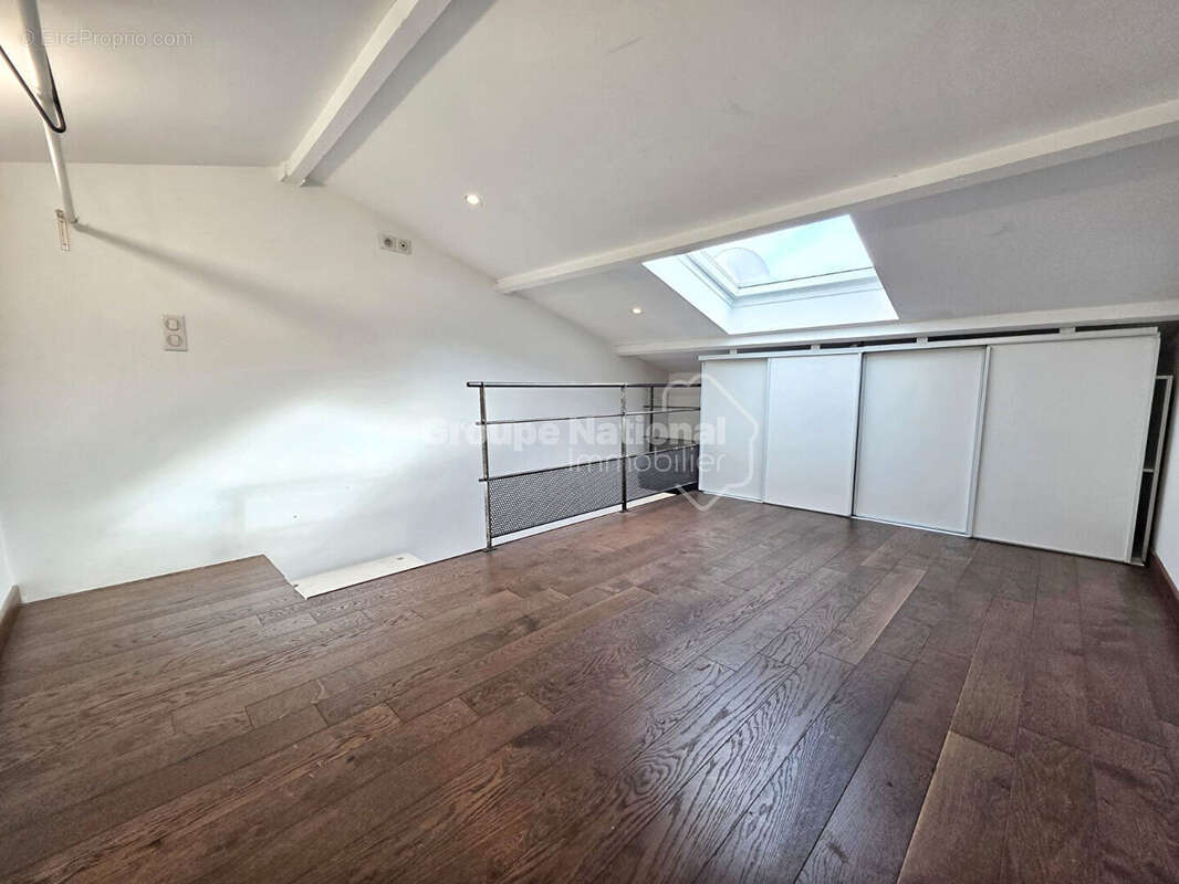 Maison à SAINT-MARTIN-DE-CRAU