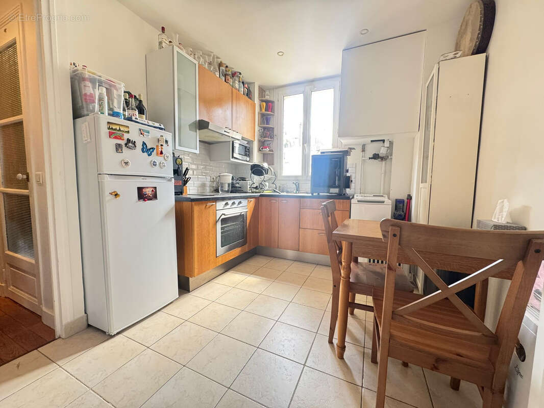 Appartement à PARIS-20E