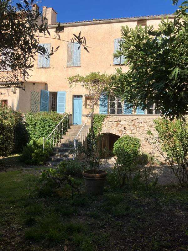 Maison à BUIS-LES-BARONNIES