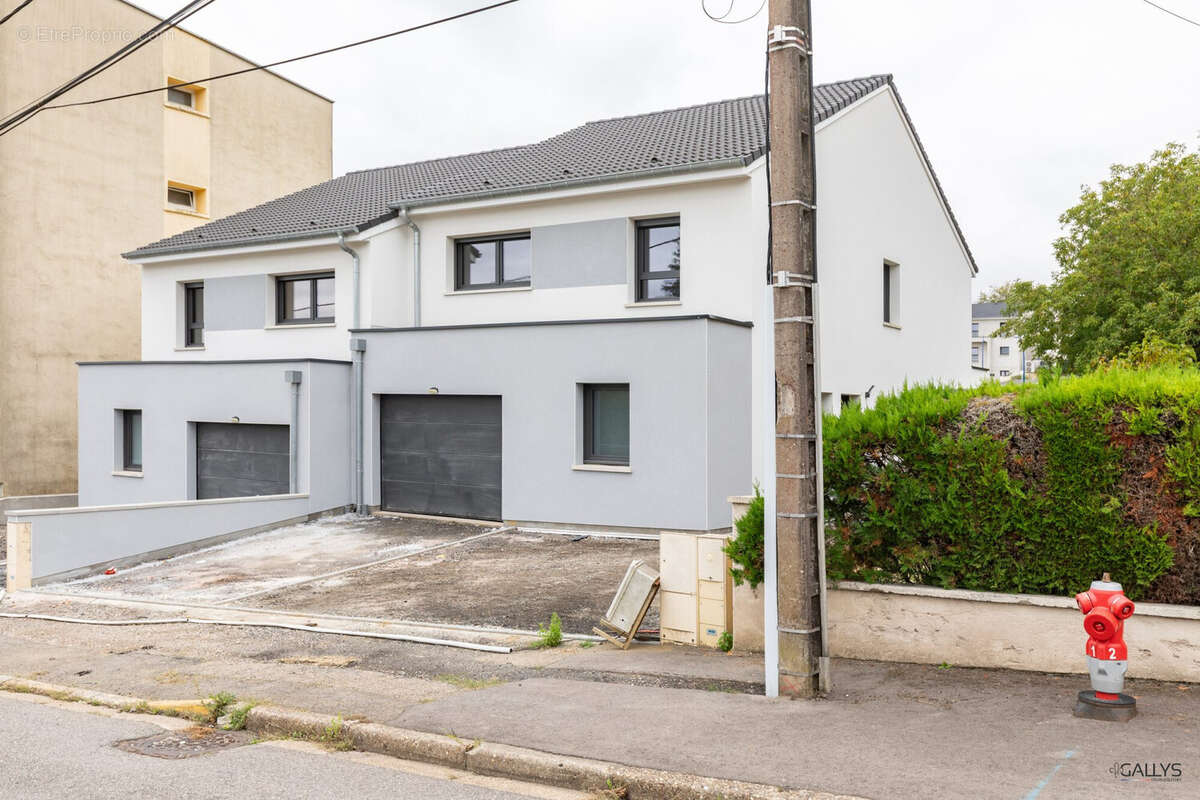 Maison à MARANGE-SILVANGE