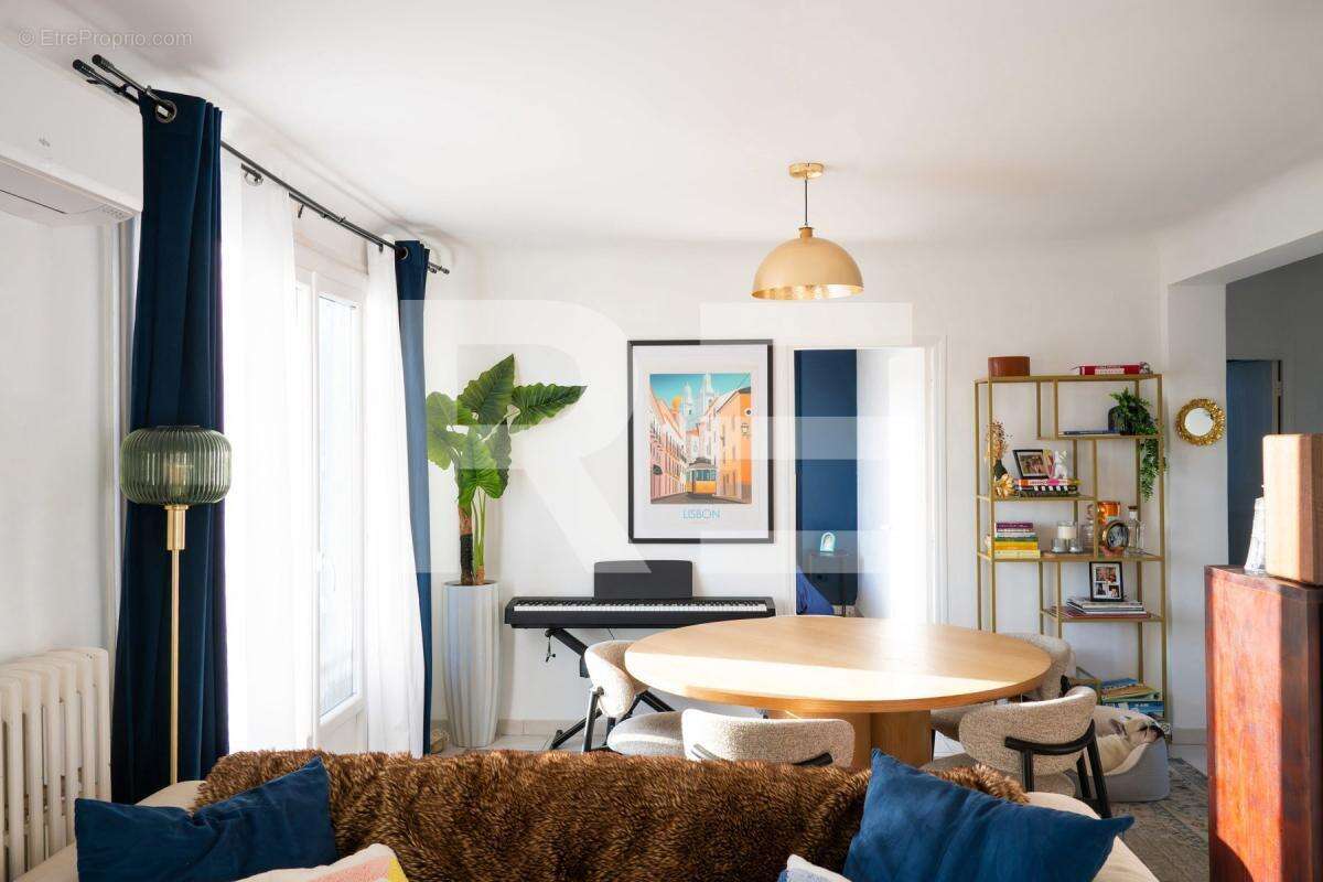 Appartement à NIMES