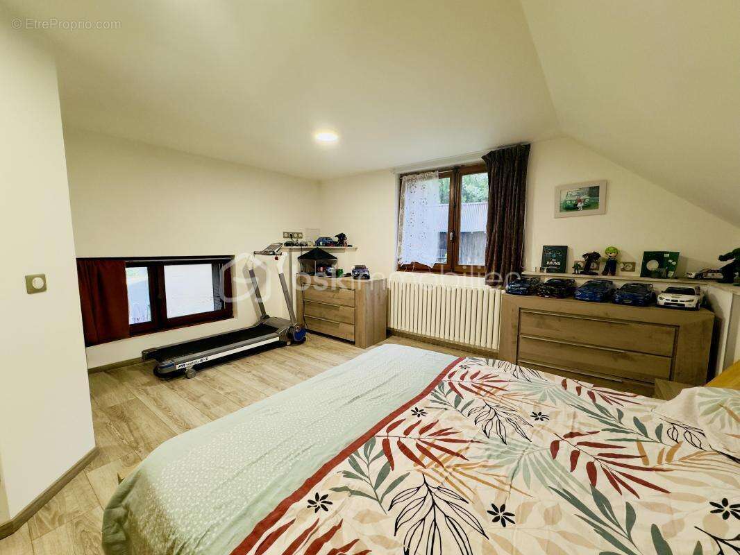 Maison à THORENS-GLIERES