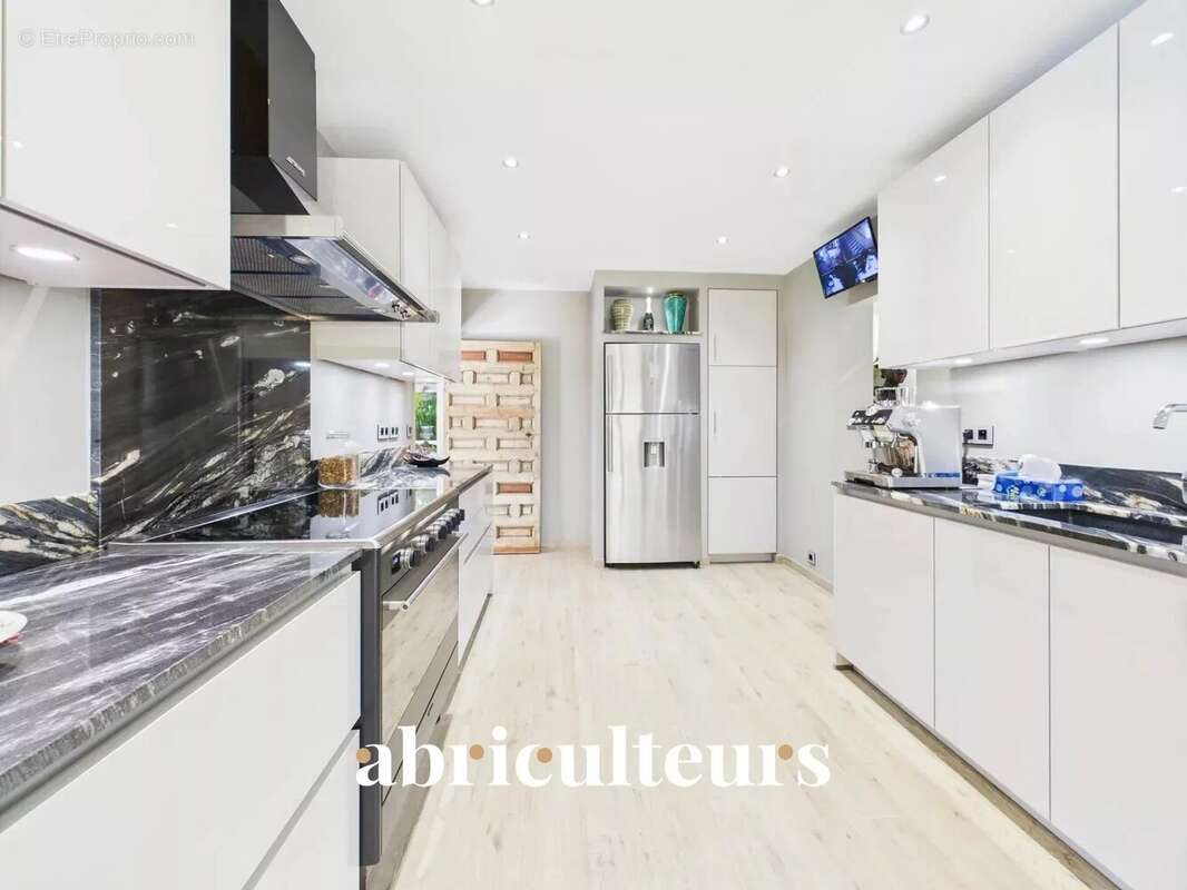 Maison à LA COLLE-SUR-LOUP