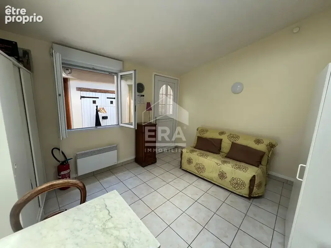 Appartement à LE PERRAY-EN-YVELINES