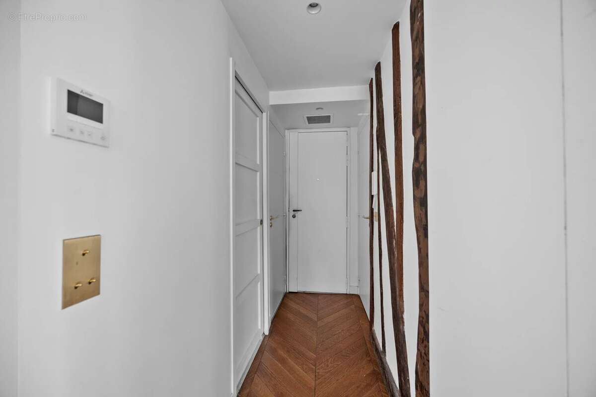 Appartement à PARIS-4E