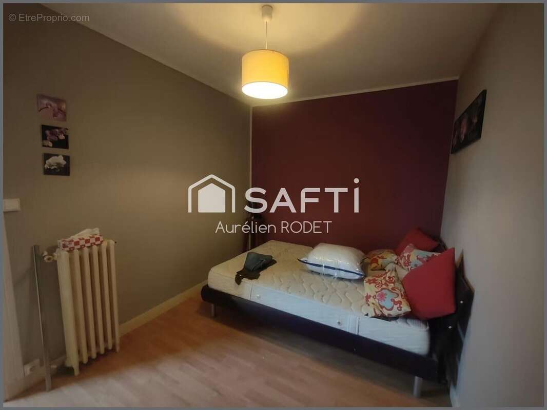 Appartement 57 m² à Saint-Florent-Sur-Cher  - photo 5