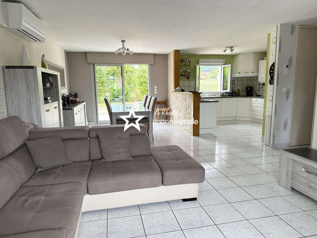 Maison à CHALINDREY