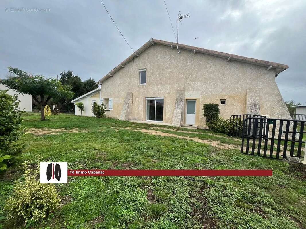 Maison à PUJOLS-SUR-CIRON