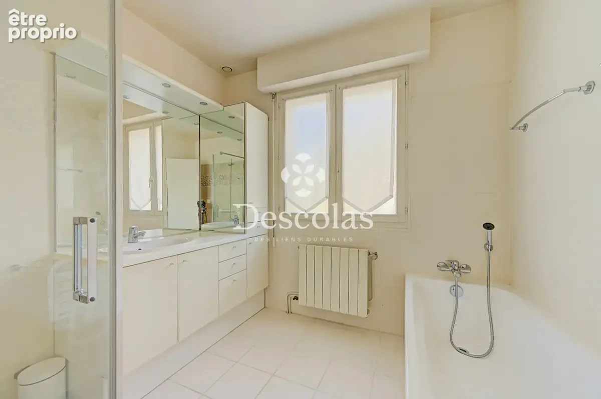 Maison - Saint Germain en Laye - Quartier Bergette - photo 12