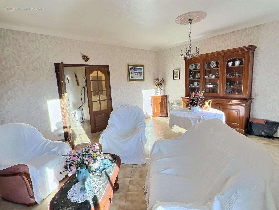 Appartement à ROQUEBILLIERE