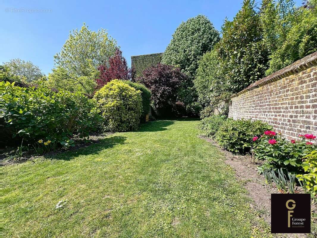 Maison à LA MADELEINE