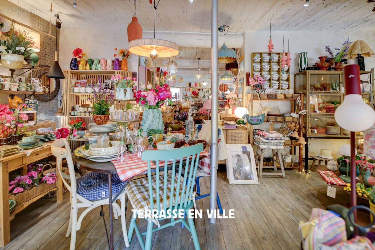 Maison à SAINT-CYR-SUR-MER