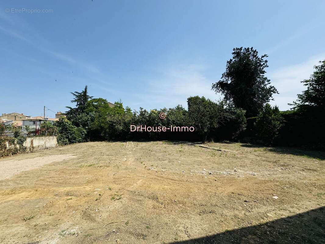 Terrain à MARAUSSAN