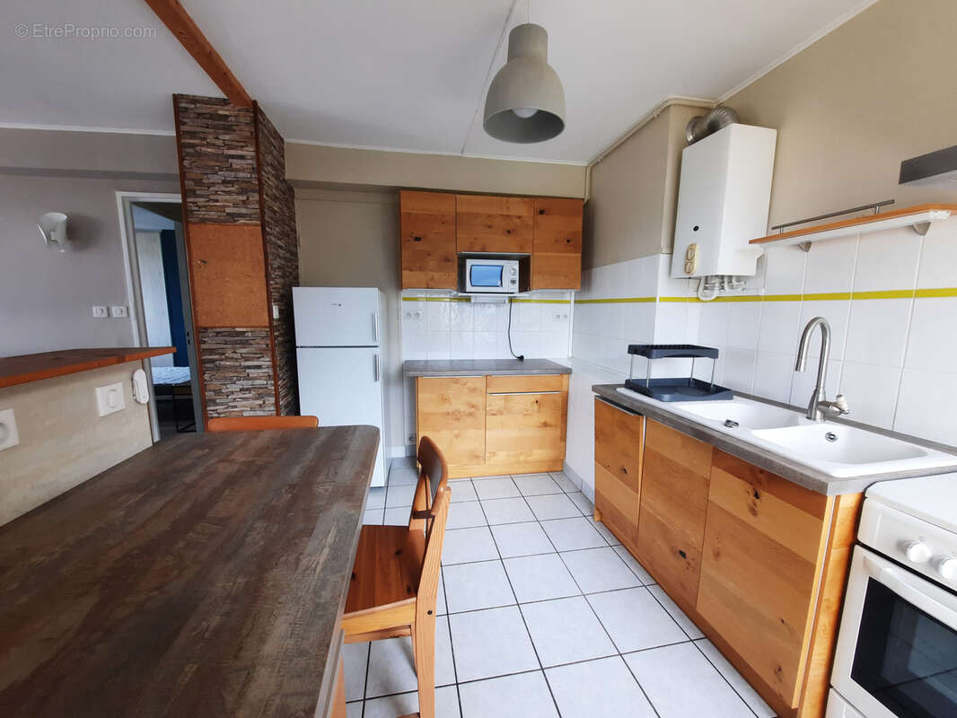 Appartement à SAINT-ETIENNE