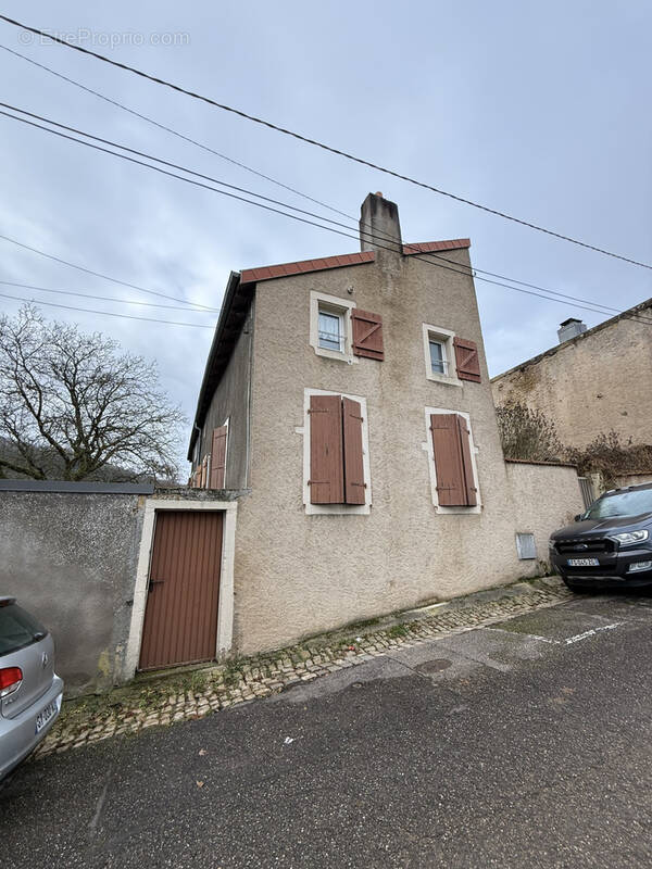 Maison à ROZERIEULLES