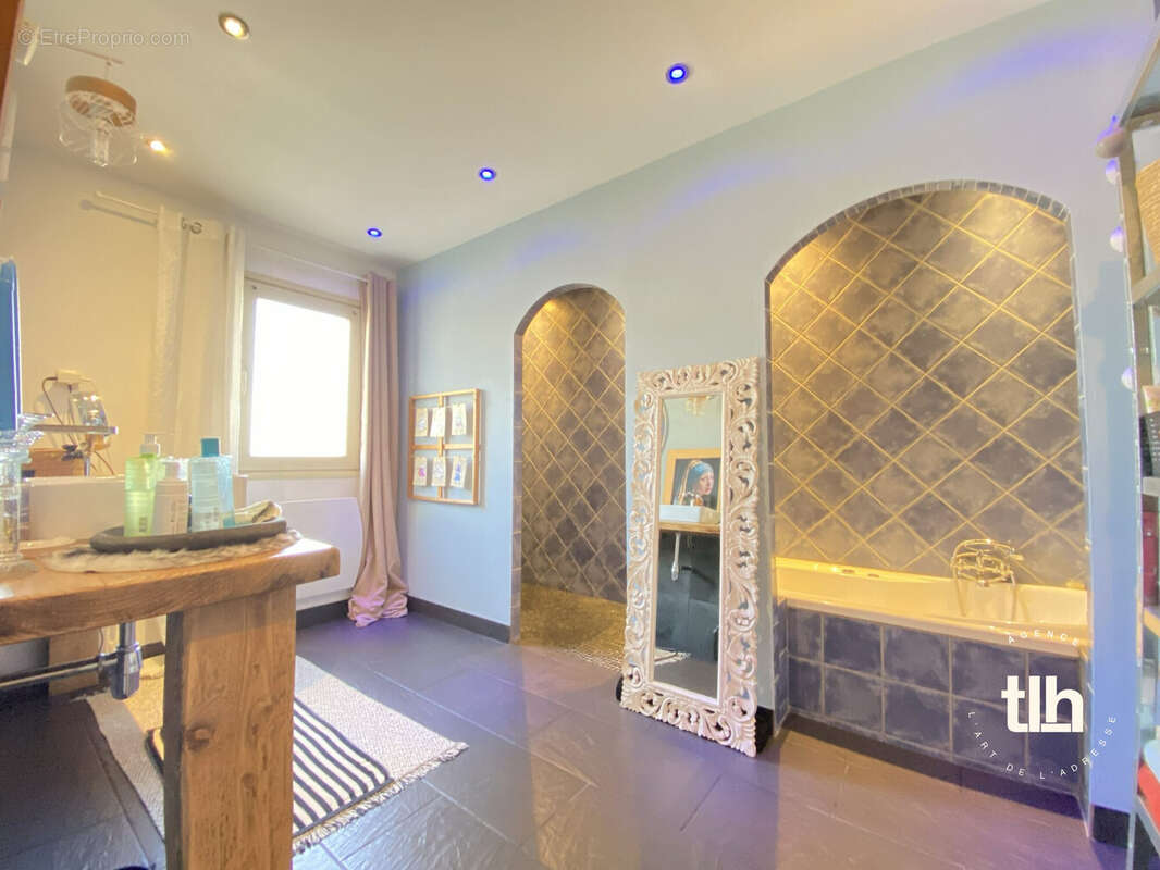 Maison à LOGRIAN-FLORIAN