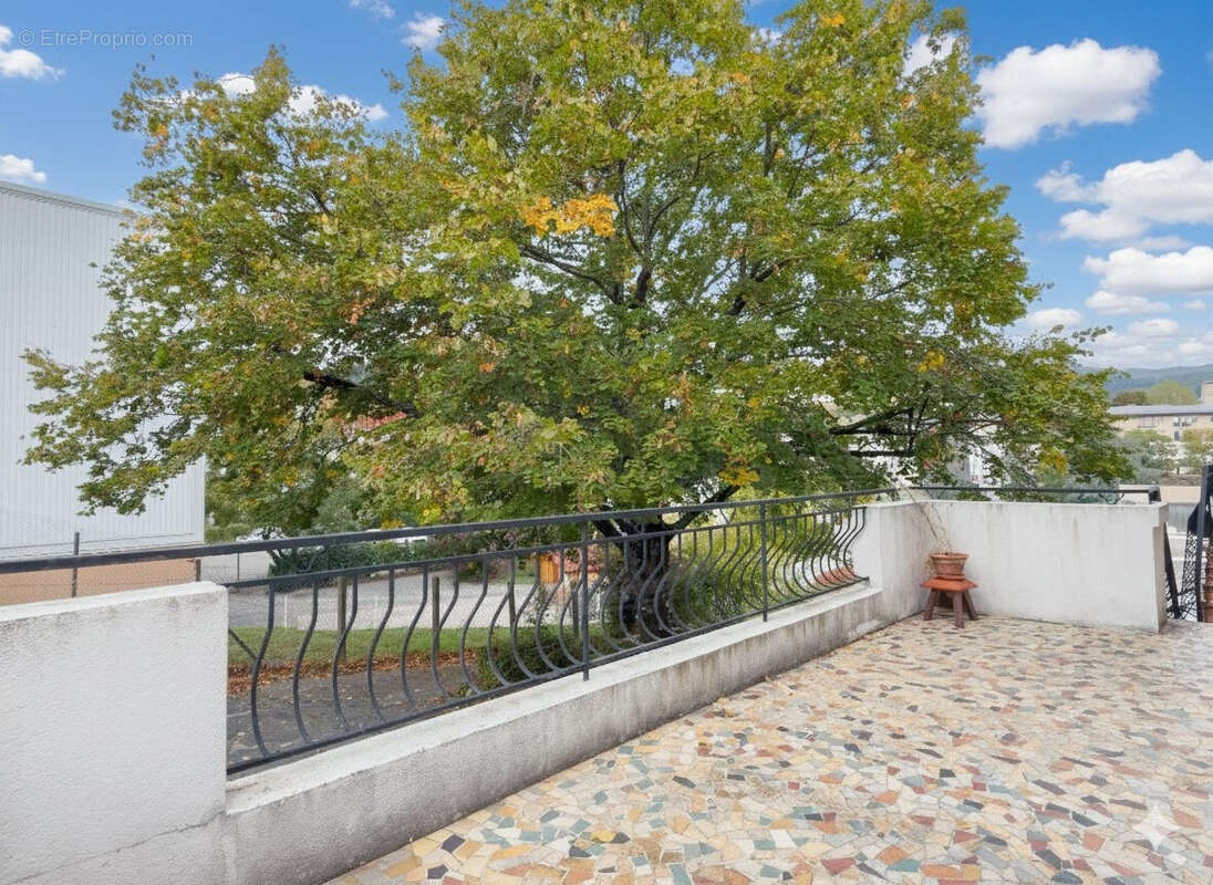 Maison à PRIVAS
