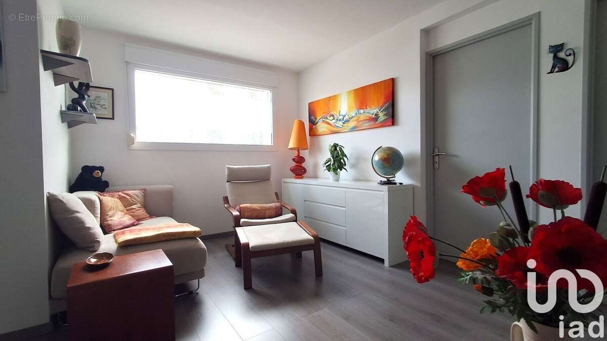 Photo 9 - Maison à MONTFERRAND-LE-CHATEAU