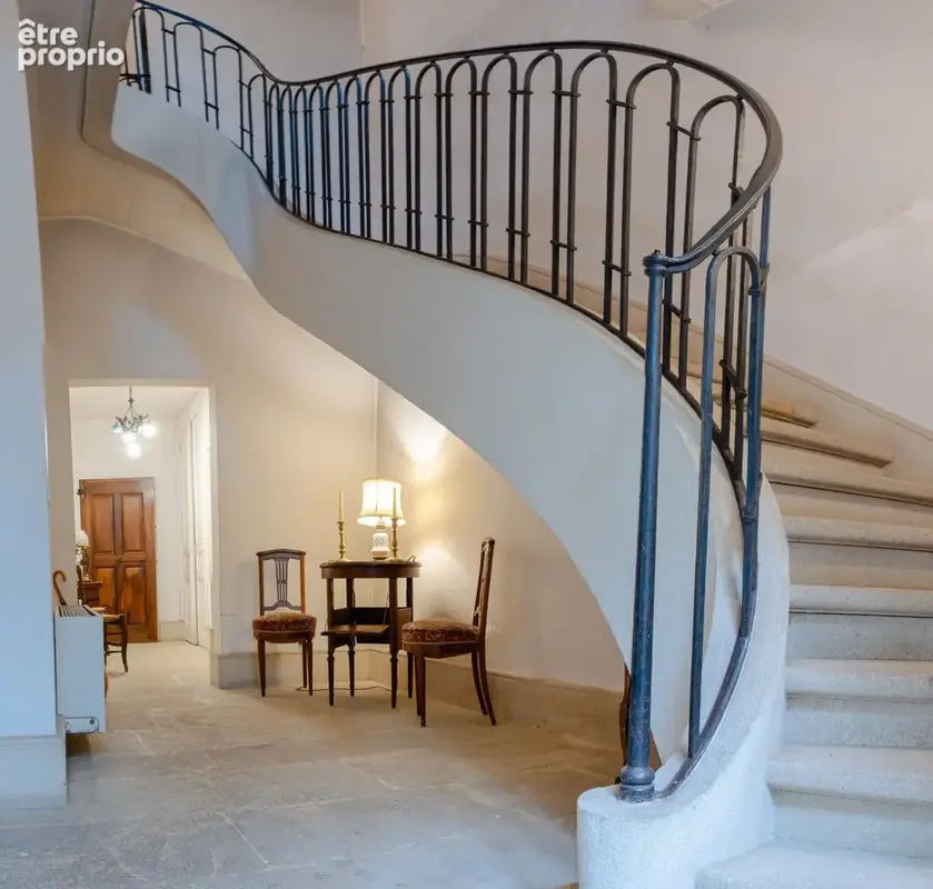 Photo Maison à Bourg-Les-Valence au prix de 790 000€