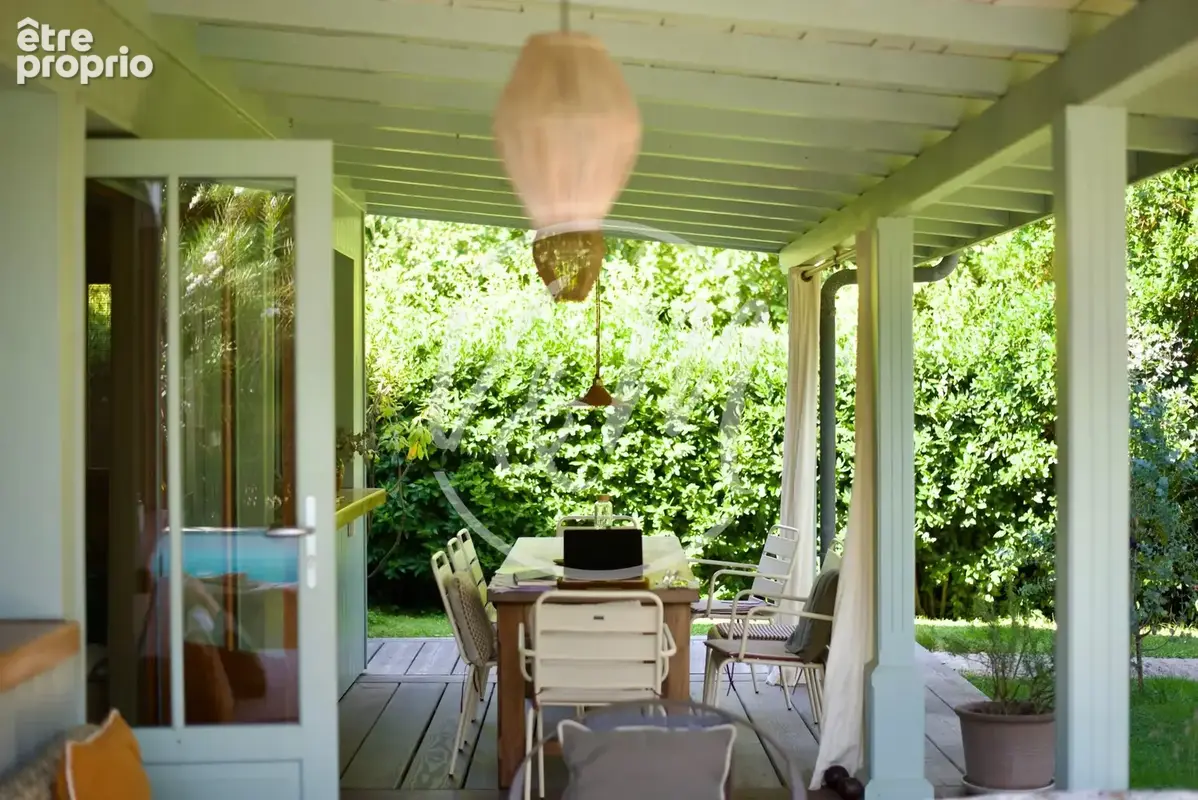 Maison 7 pièces 197 m² à vendre à Andernos-Les-Bains (33510) - photo 2