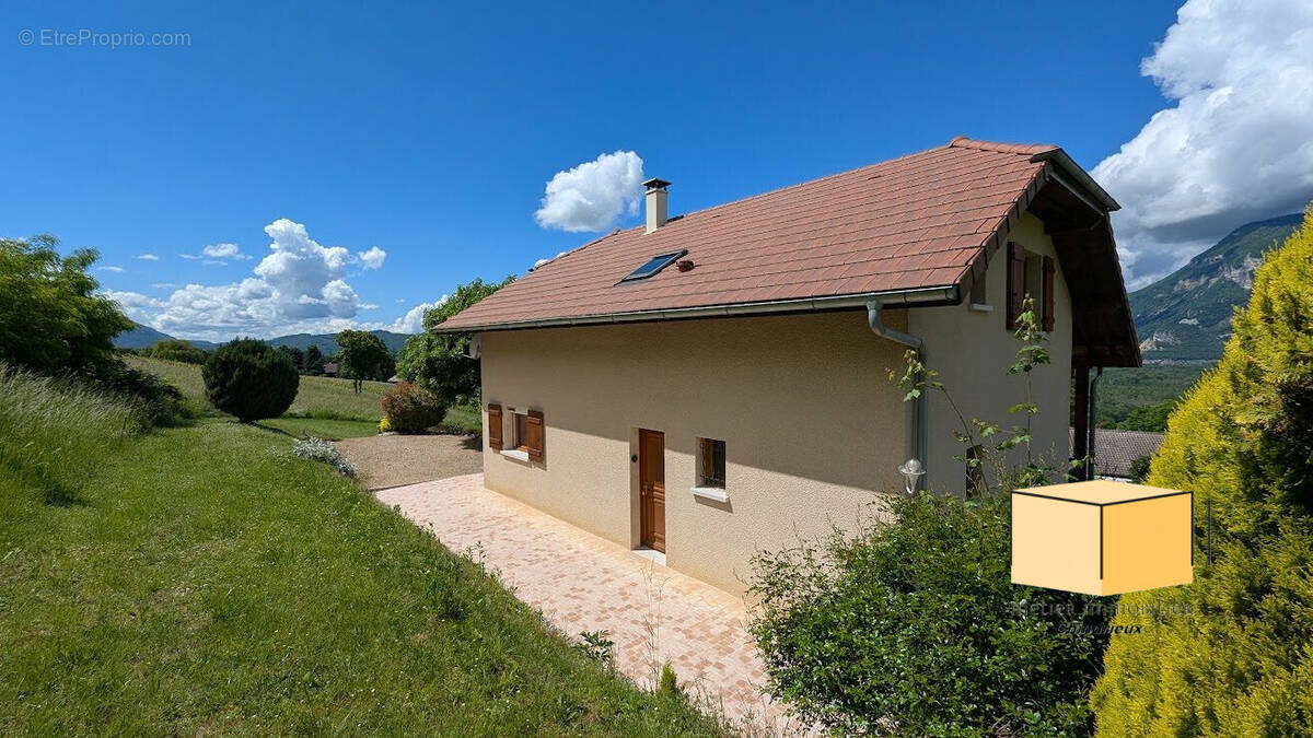 Maison à RUFFIEUX