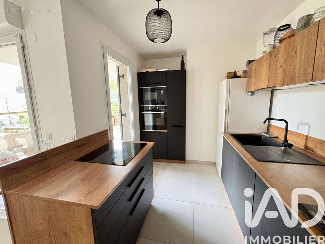 Photo 5 - Appartement à JUVISY-SUR-ORGE