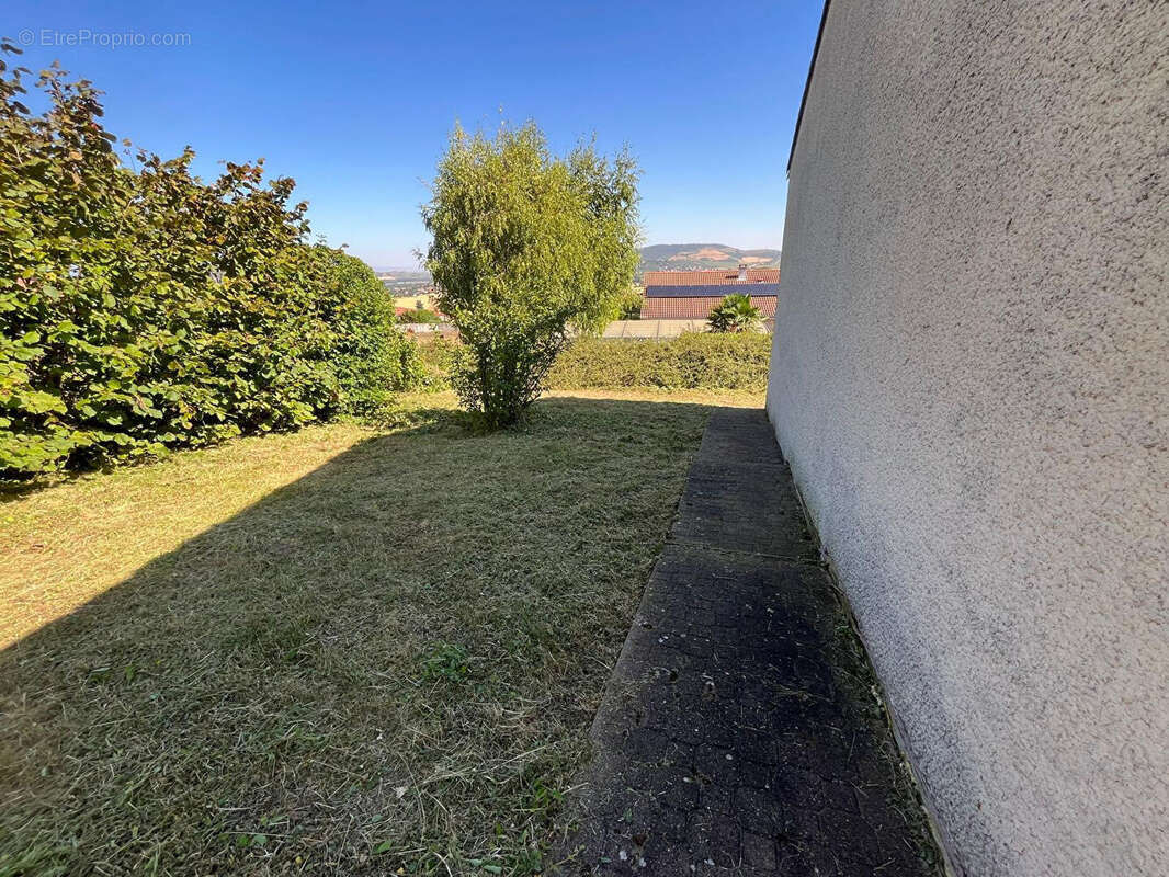 Maison Saint Georges Sur Allier 4 pièce(s) 95 m2 - photo 12