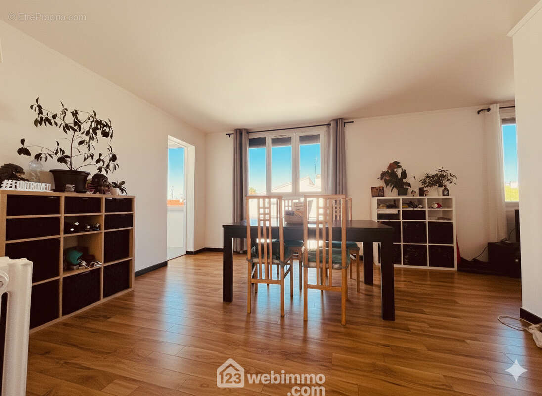 PHOTO NON CONTRACTUELLE - Appartement à PERPIGNAN