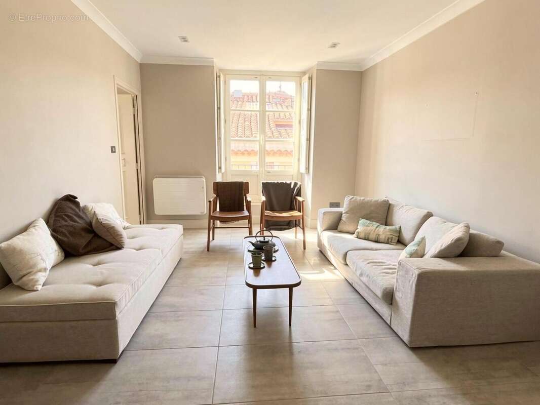   - Appartement à AUBENAS