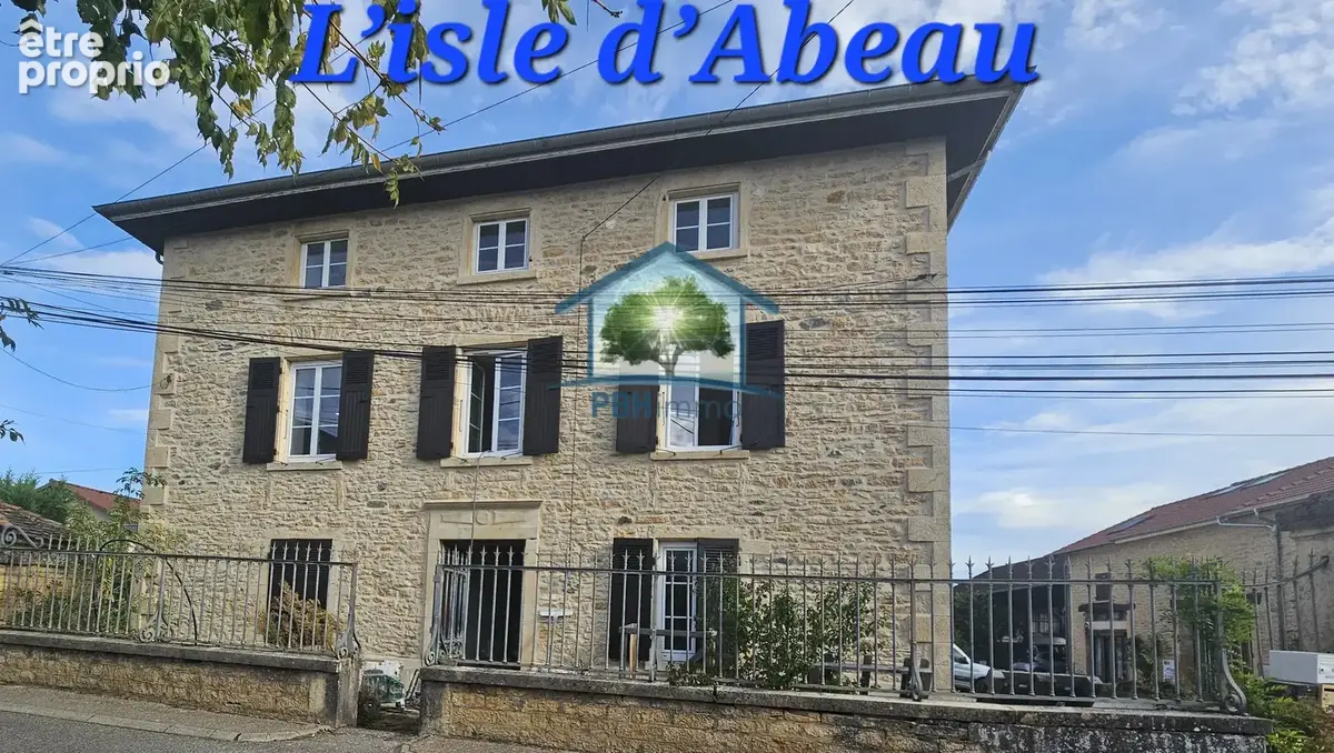 L'isle d'abeau immeuble 7 studios meubles - photo 1