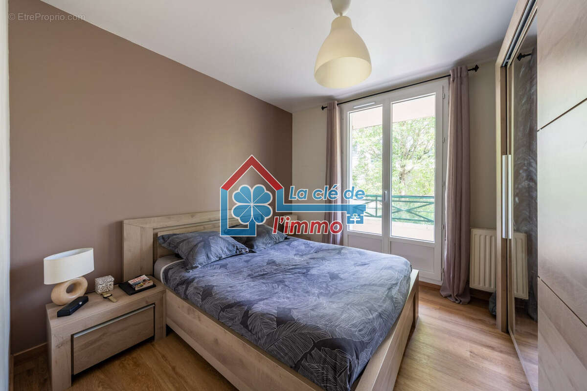Appartement 2 pièces 50 m² à vendre à Savigny-Le-Temple (77176) - photo 8