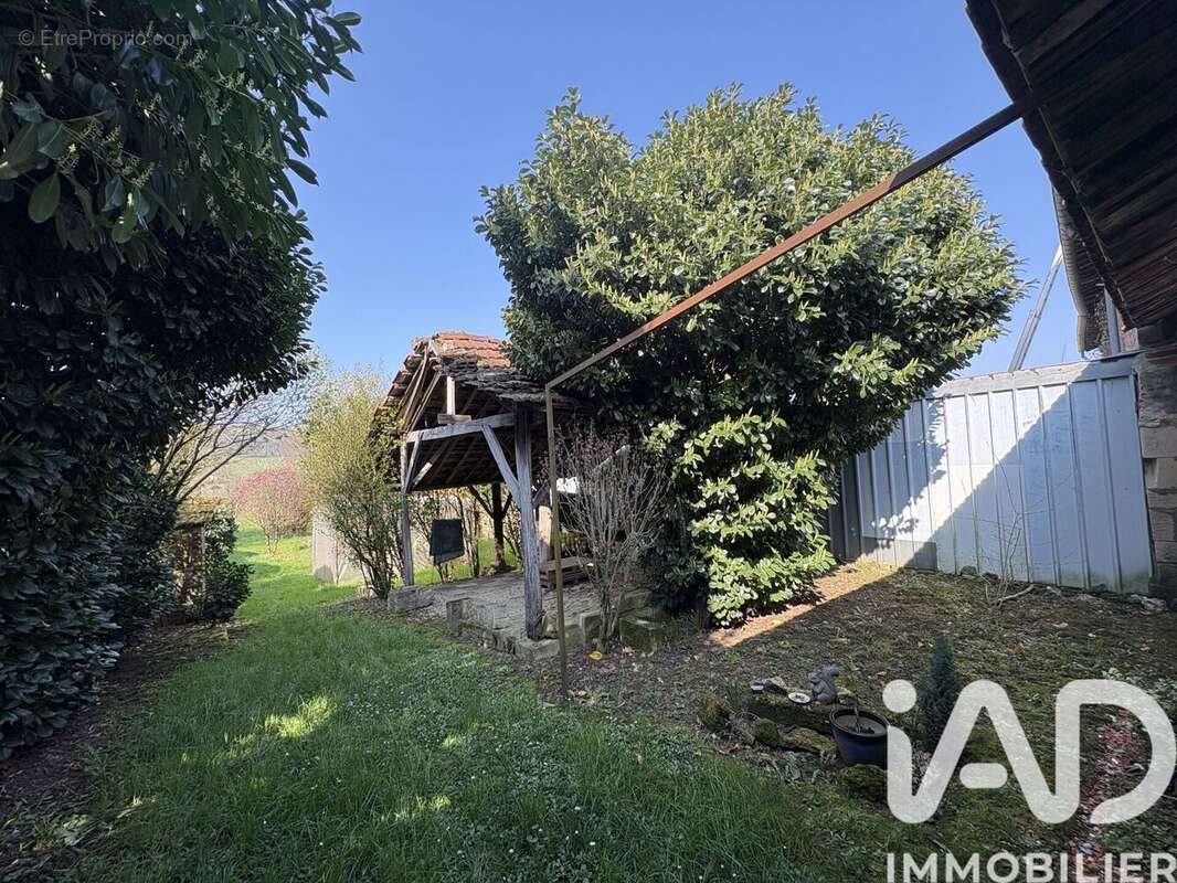 Photo 4 - Maison à COUSANCES-LES-FORGES