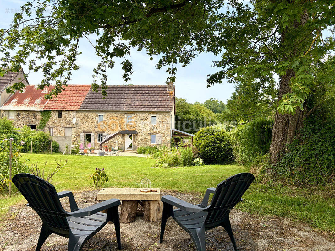 Maison à LE LOREY