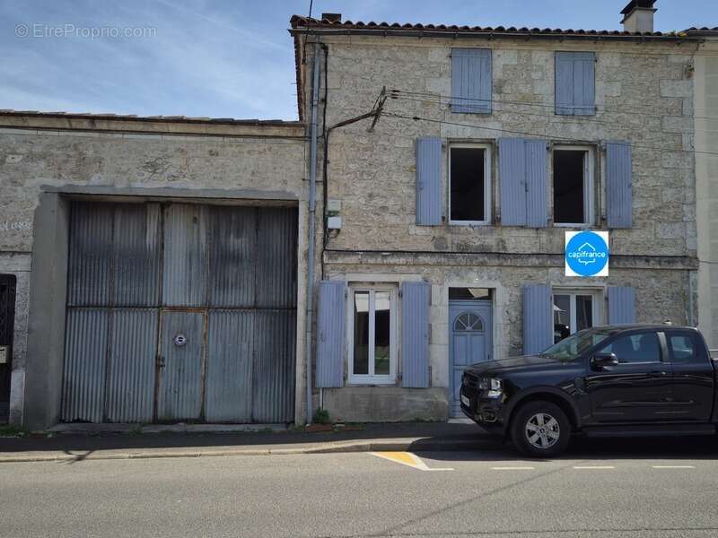 Maison à ANGOULEME