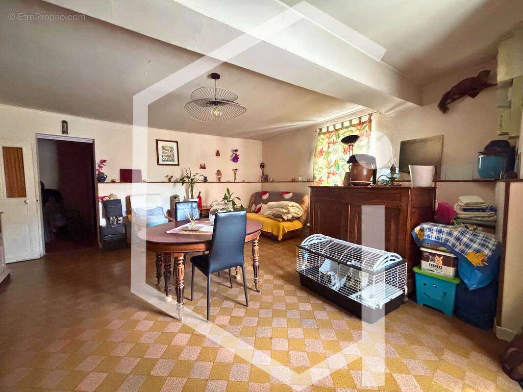 Ensemble immobilier de 3 logements avec potentiel locatif   Secteur touristique - photo 12