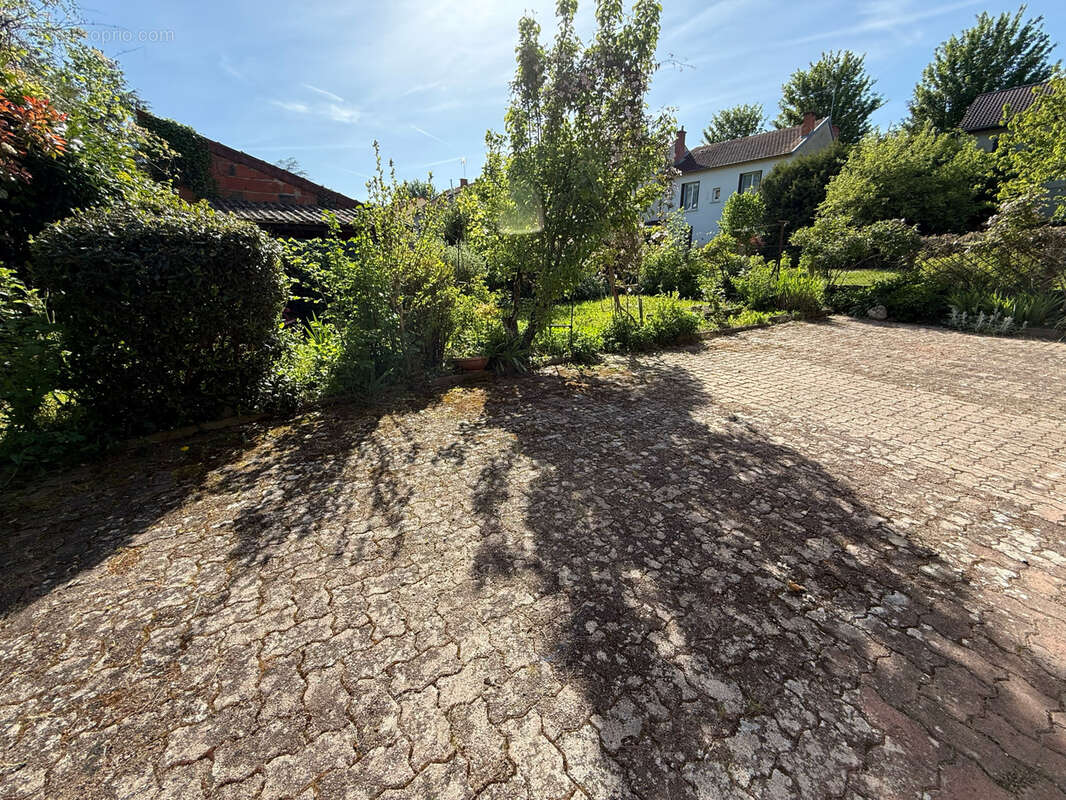 Maison à CUSSET