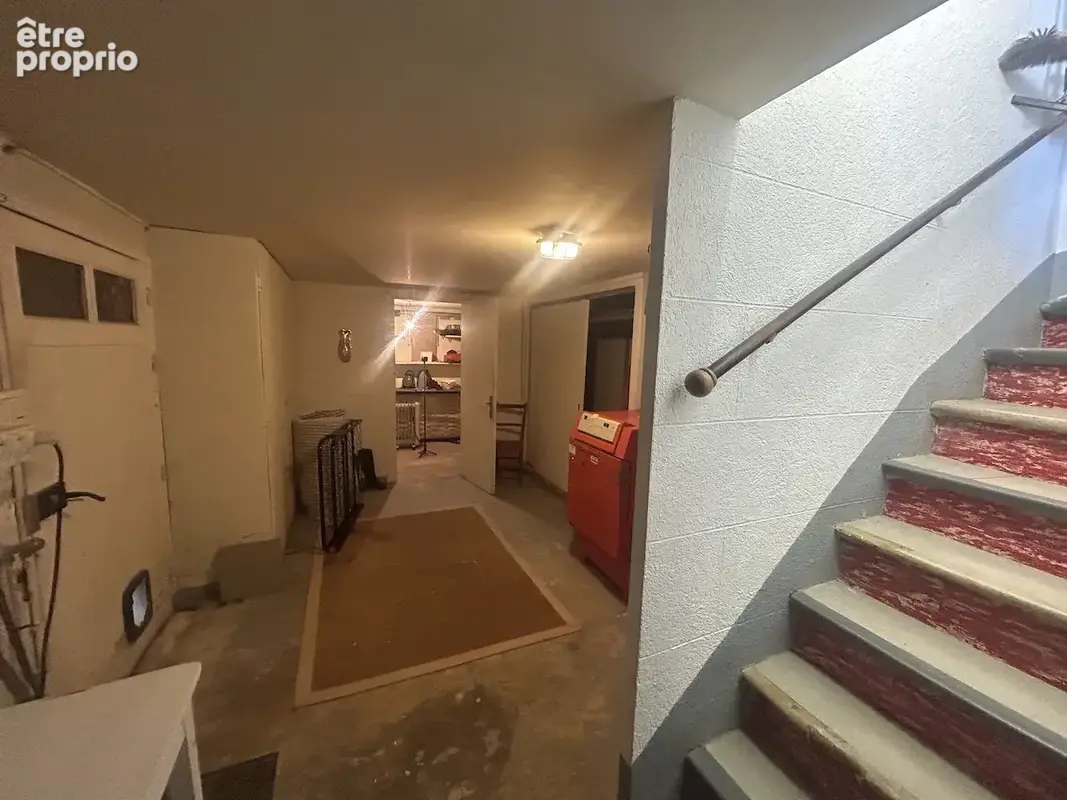 Maison de 4 chambres, avec sous-sol et garage - photo 14
