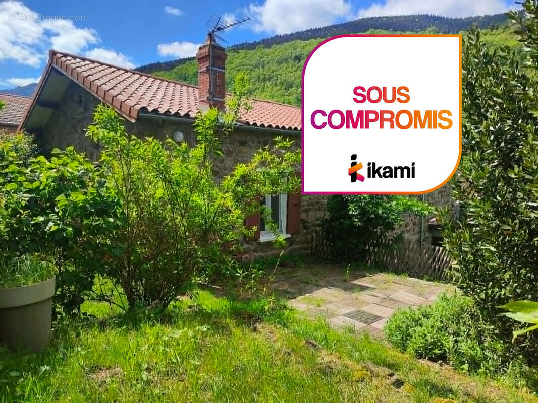 Maison à SAINT-JULIEN-VOCANCE