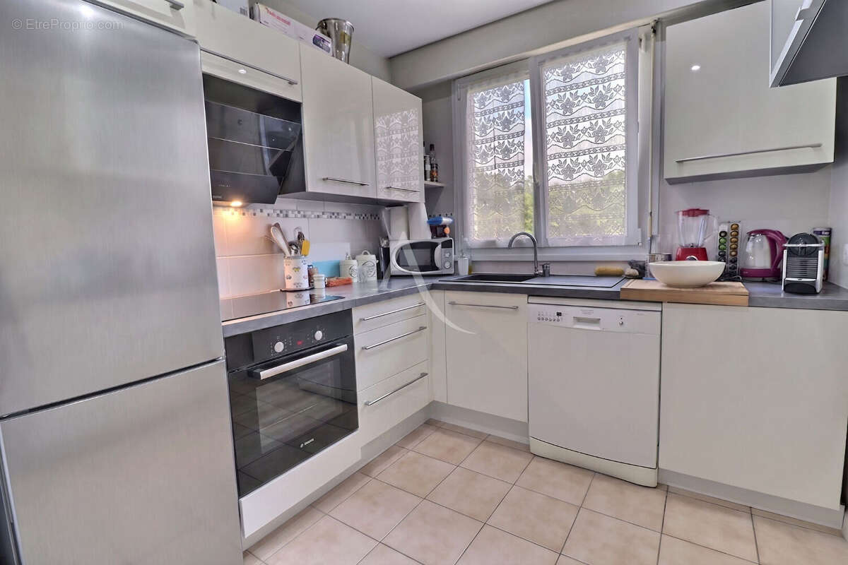 Magnifique Appartement Maisons Laffitte 3 pièces 66 m² 1 chbre (possible 2) au calme et refait à neuf ! - photo 2