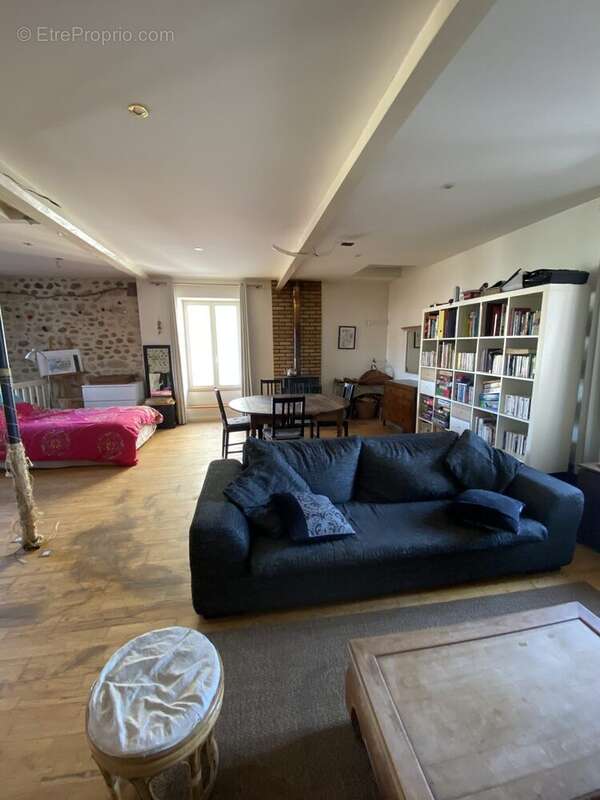 Maison à SAINT-HILAIRE-DU-ROSIER