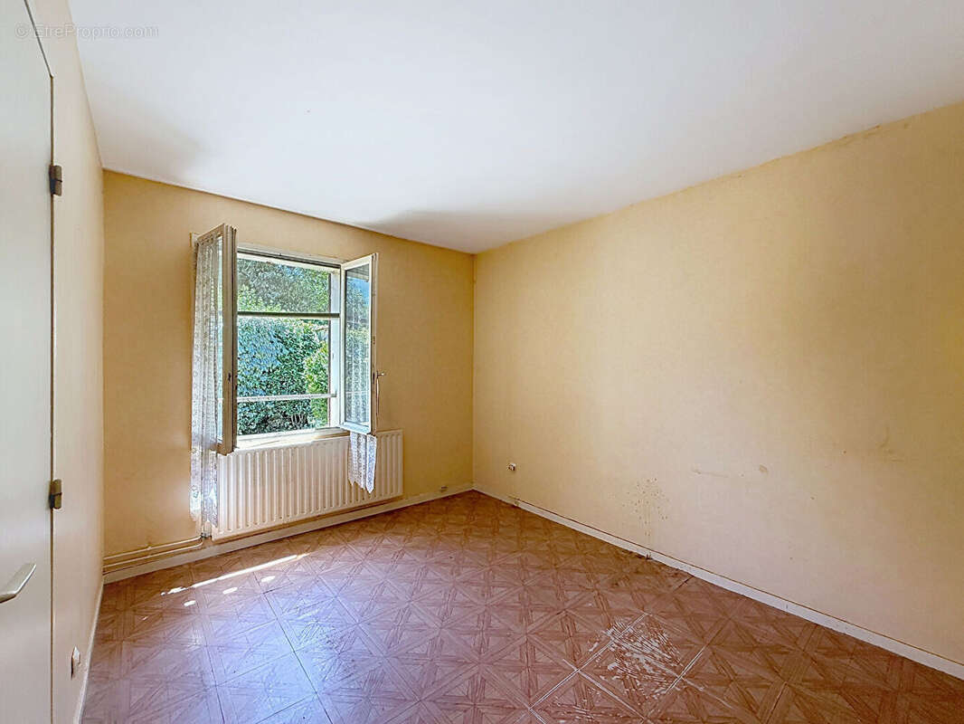 Maison Le Pontet 3 pièce(s) 83 m2 - photo 5