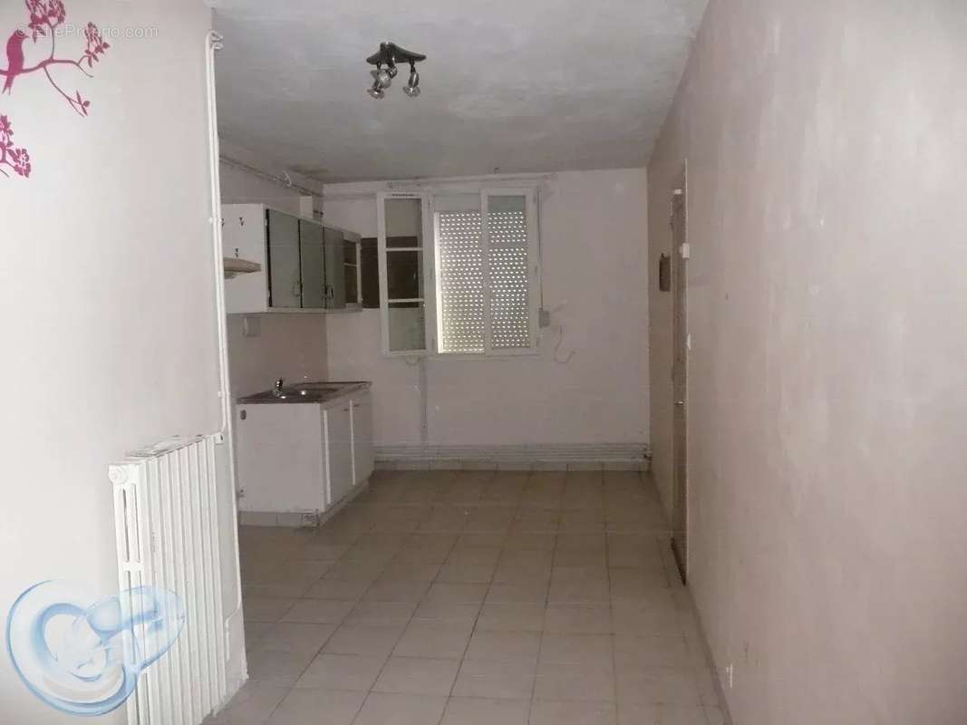 Maison à SAINT-MARTIAL-DE-NABIRAT