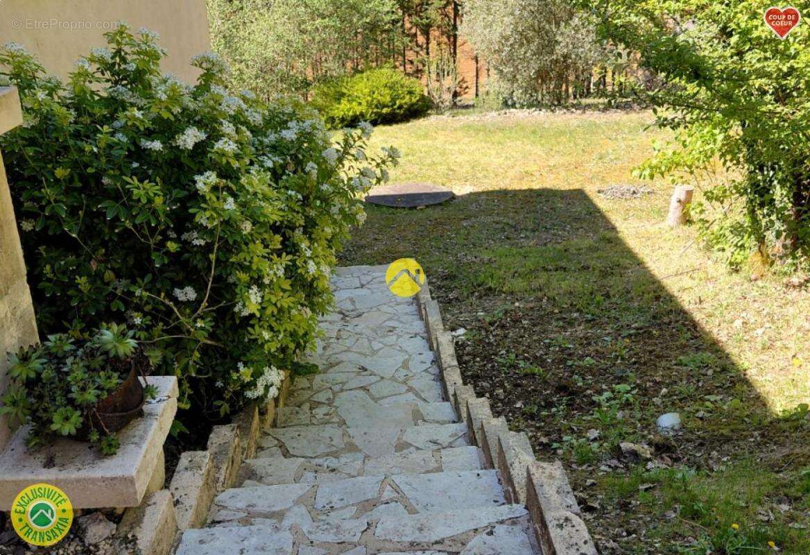 Maison à SAINTE-ALVERE