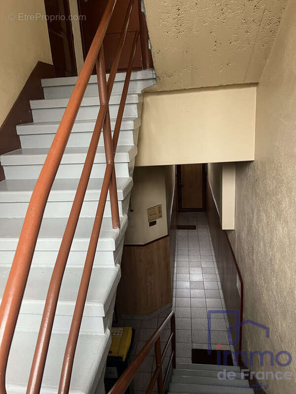 Appartement à SAINT-ETIENNE