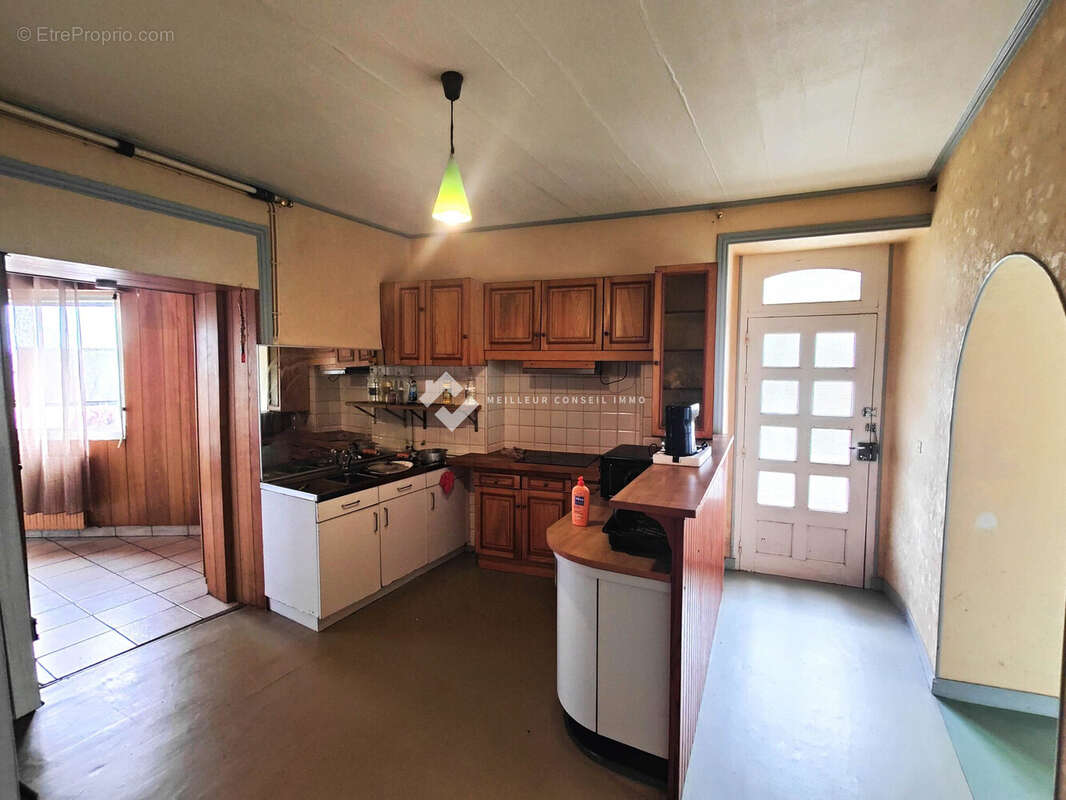 Maison 157 m² à Caurel  - photo 6