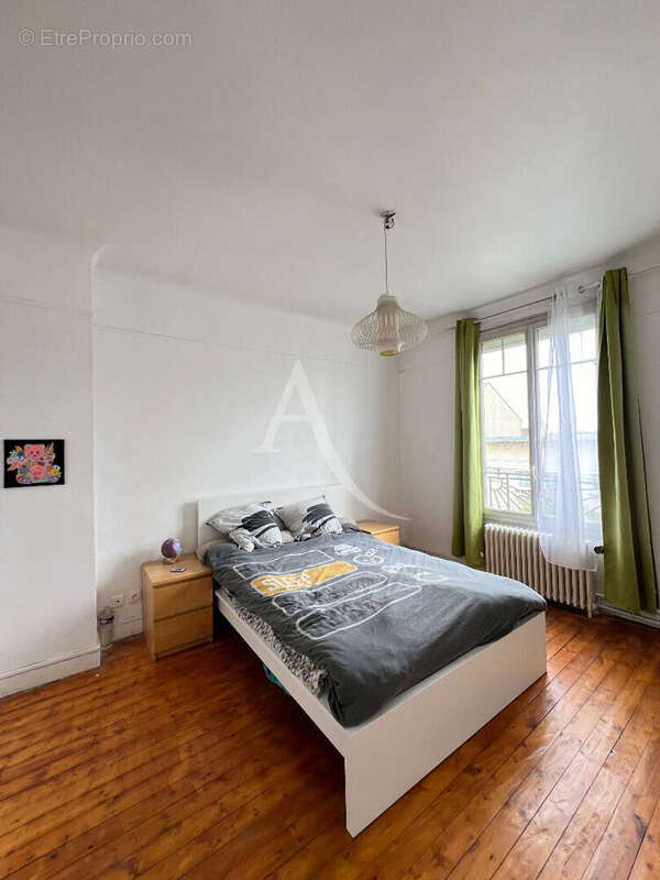 Maison à LE BLANC-MESNIL