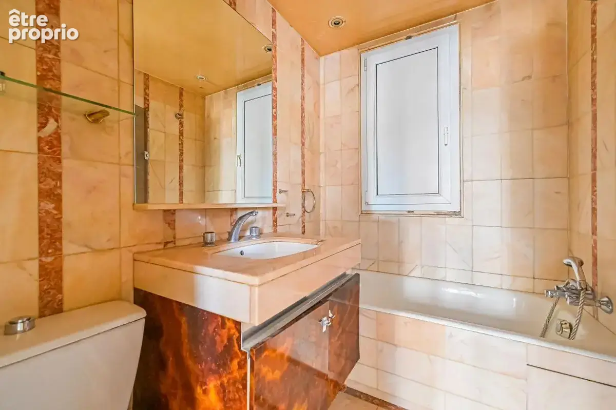 Appartement À Vendre - photo 8