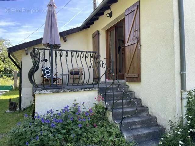 Maison à ROCHECHOUART