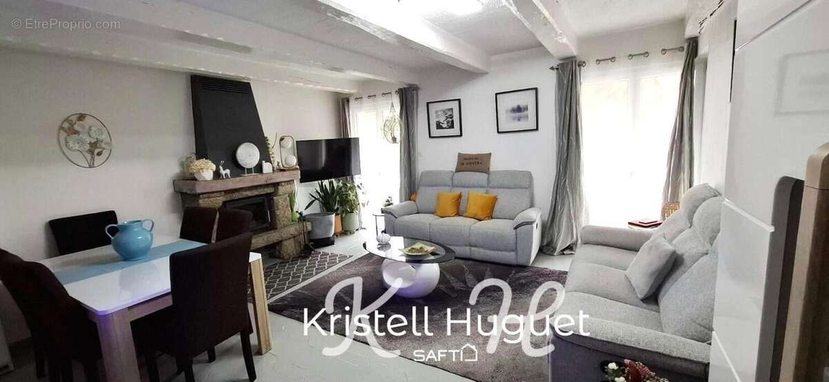 Photo 2 - Maison à LANDIVISIAU